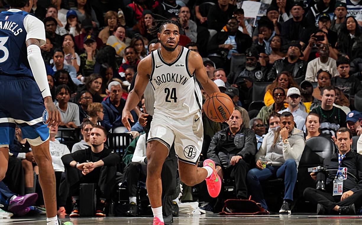 窗口期布鲁克林篮网临场应变：足总杯节点到来，质疑声仍在，年轻球员得到机会 