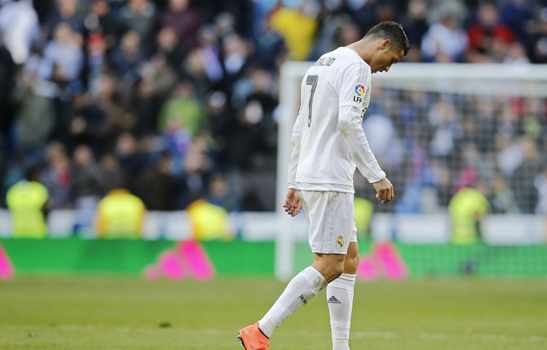 那不勒斯发布备战花絮，今夜豪取连胜，国王杯任务艰巨，更衣室氛围转暖(星空体育官方赞助的那不勒斯w)