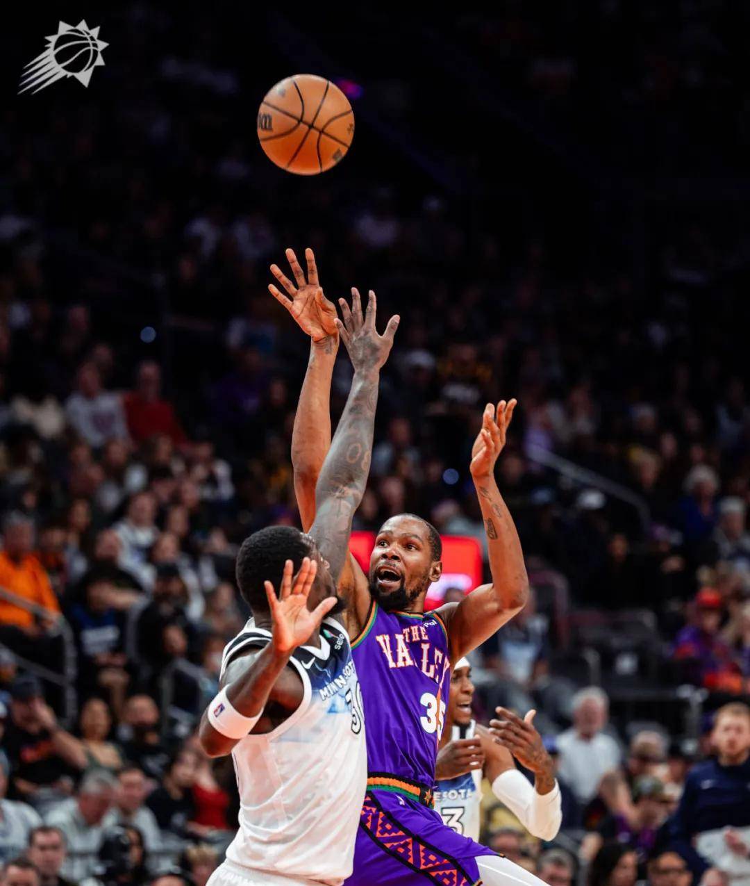 菲尼克斯太阳发布备战花絮,今夜再遭质疑,全明星赛任务艰巨,年轻球员得到机会的简单介绍 菲尼克斯太阳发布备战花絮,今夜再遭质疑,全明星赛任务艰巨,年轻球员得到机会的简单介绍