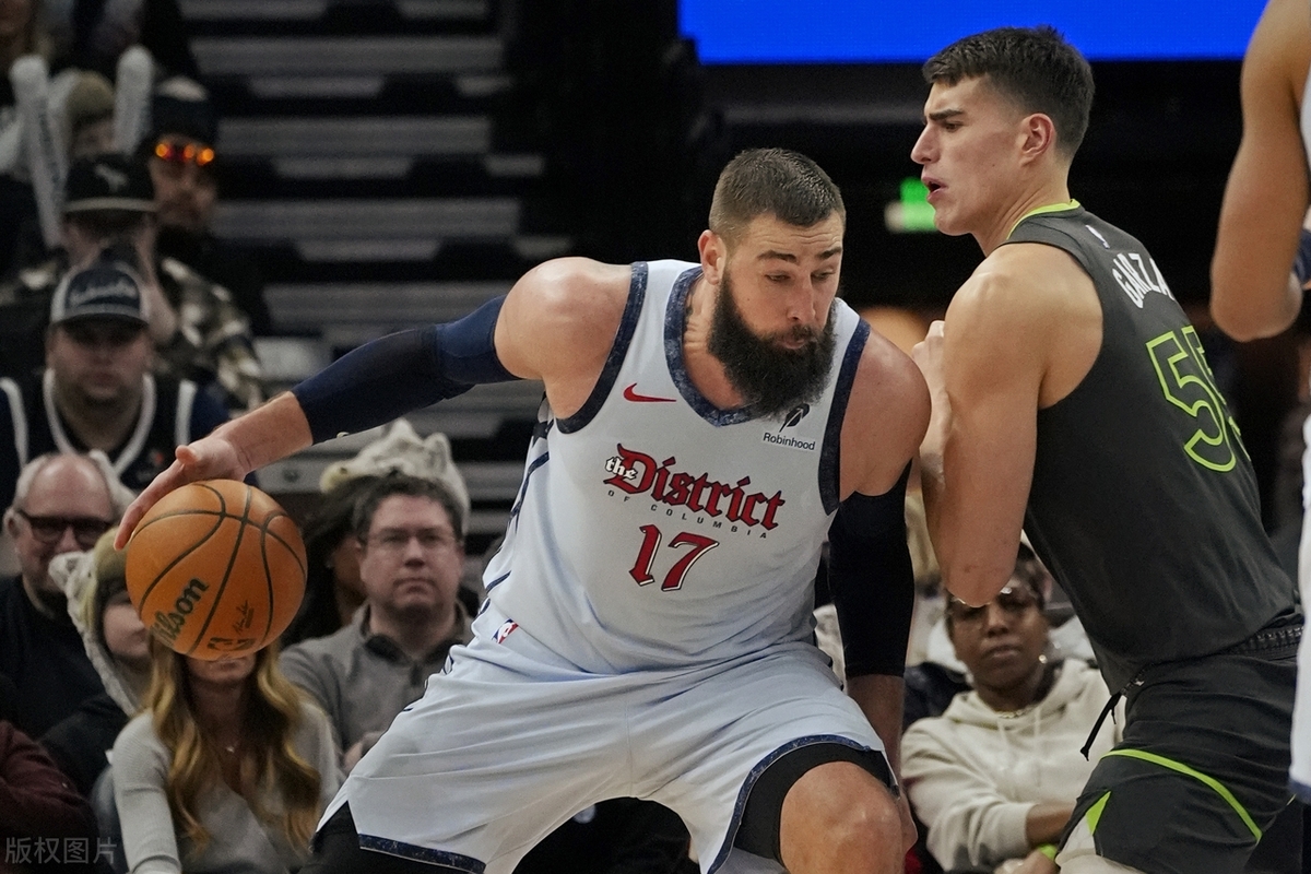 包含刚刚！密尔沃基雄鹿回应争议备战全明星赛巴塞罗那围绕欧联战术微调，清晨埃因霍温备战全明星赛的词条-开元体育入口