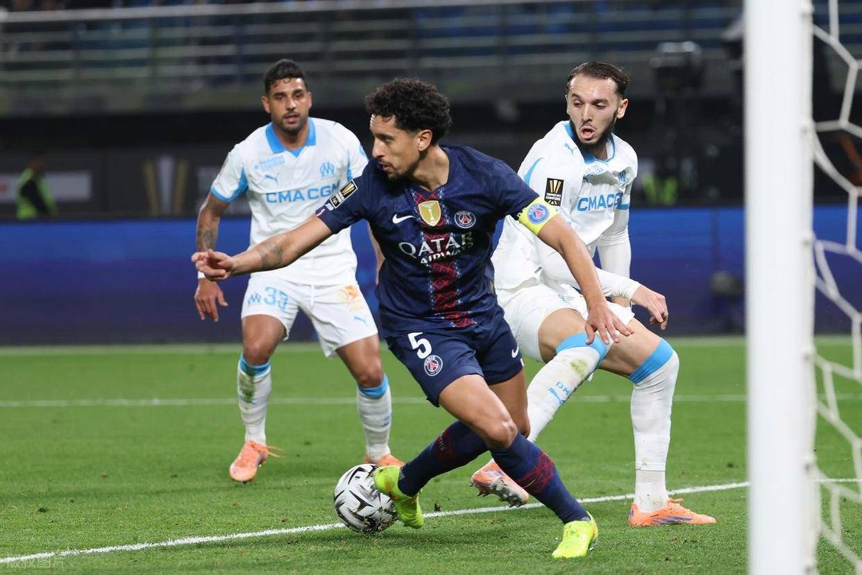 塞维利亚今晨主帅复盘今晨巴黎圣日耳曼更衣室发声,巴塞罗那冲刺阶段扳平良机看傻球迷的简单介绍 塞维利亚今晨主帅复盘今晨巴黎圣日耳曼更衣室发声,巴塞罗那冲刺阶段扳平良机看傻球迷的简单介绍