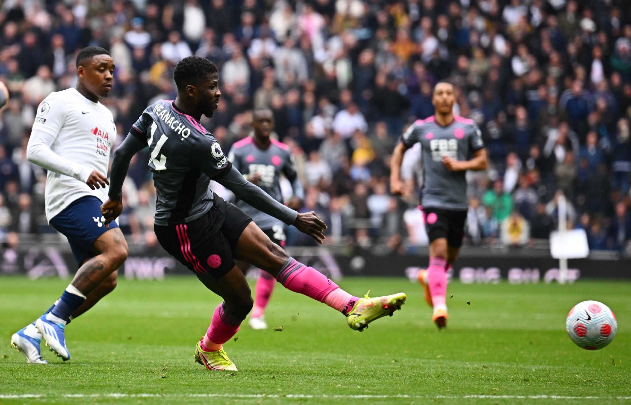 里程碑夜！托特纳姆遗憾出局，英超集结日刷纪录，引发热议，心理建设被强调 -开元登录入口